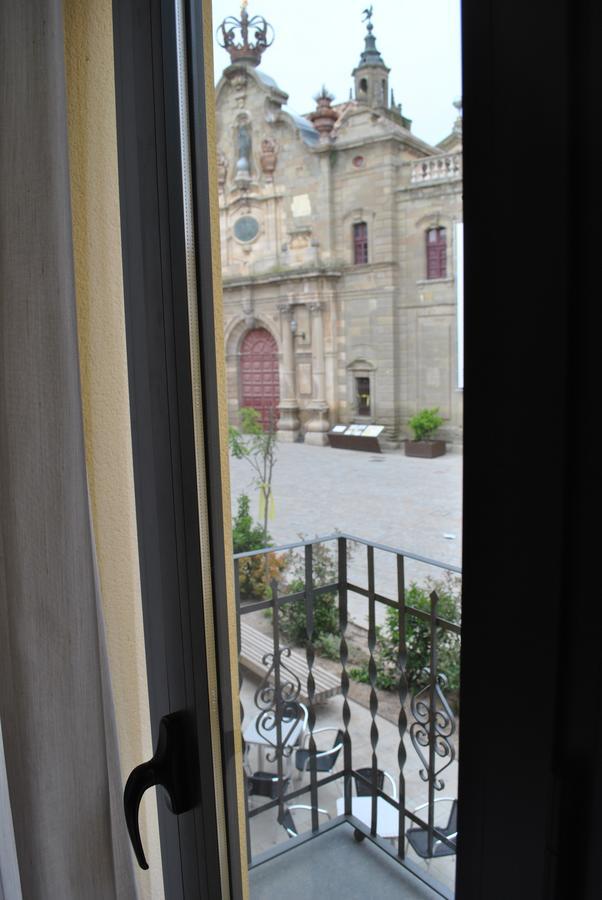 Hostal Universitat Cervera  Esterno foto