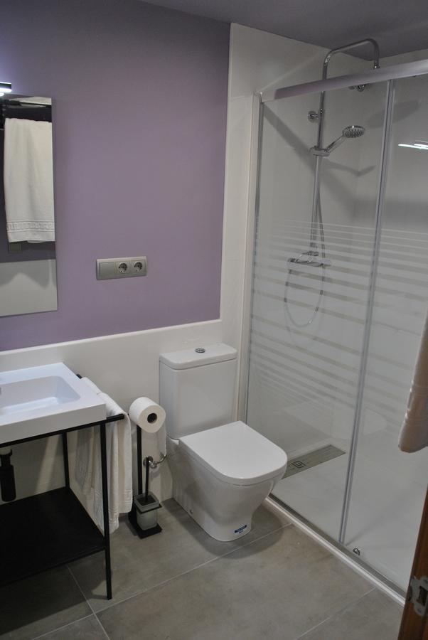 Hostal Universitat Cervera  Esterno foto